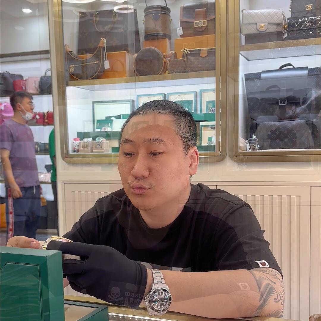 奢侈品手镯能回收吗 (有回收奢侈品手镯的吗)