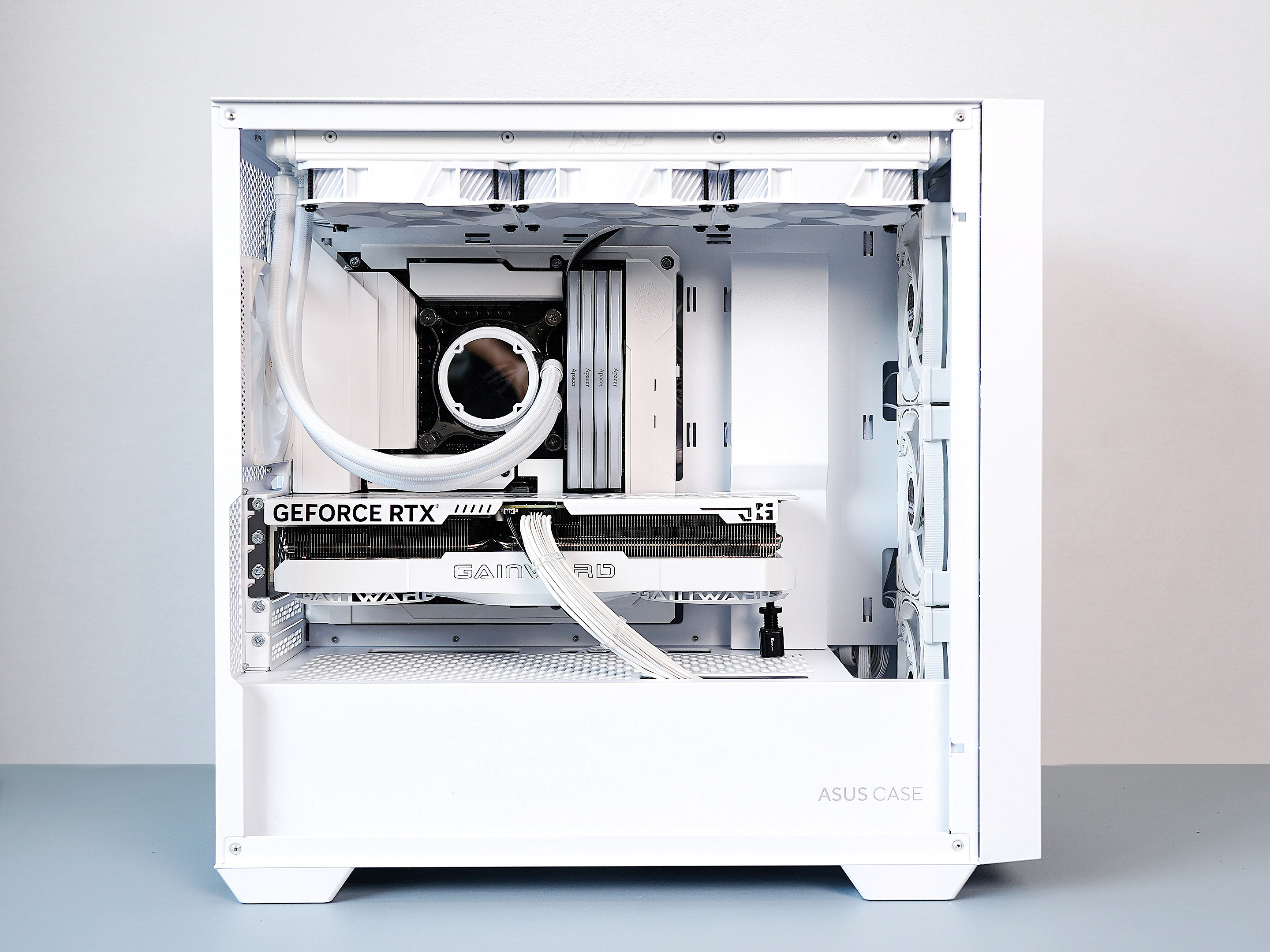 最新装机方式：背插式体验，I7+B760+RTX4070Ti攒台白白的主机