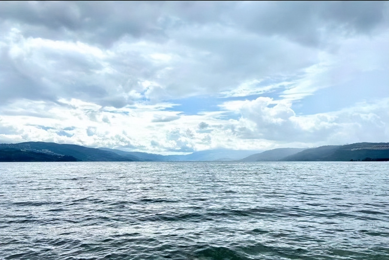 昆明带孩子一日游最佳景点一览表,昆明最火网红打卡景点4月份花海