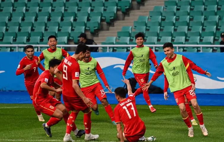 中国男足19岁超新星！被曝：收到欧战球队留洋询问，成都蓉城婉拒