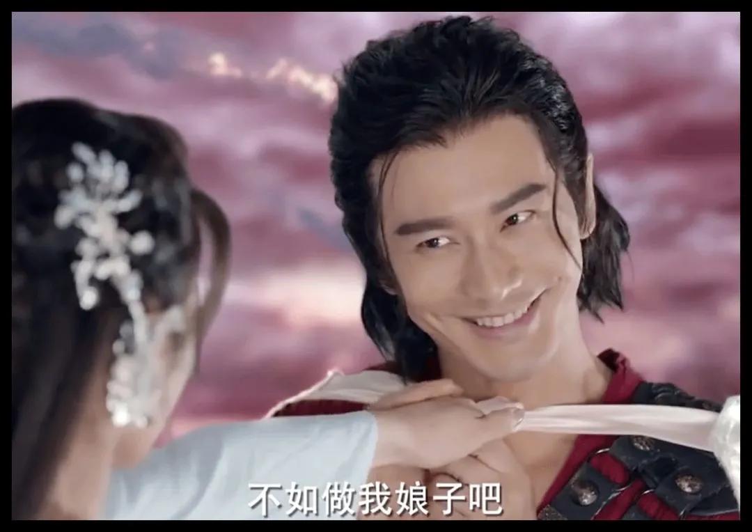 杨颖18年粉色高定韩国,杨颖18年视频