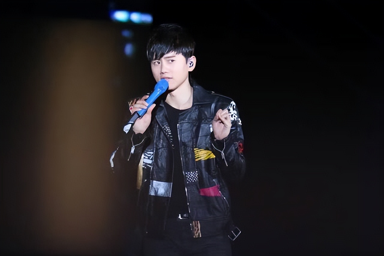 出生在小县城,出生在小县城里