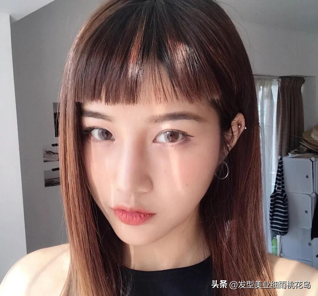 眉上刘海怎么剪,凌乱的眉上刘海