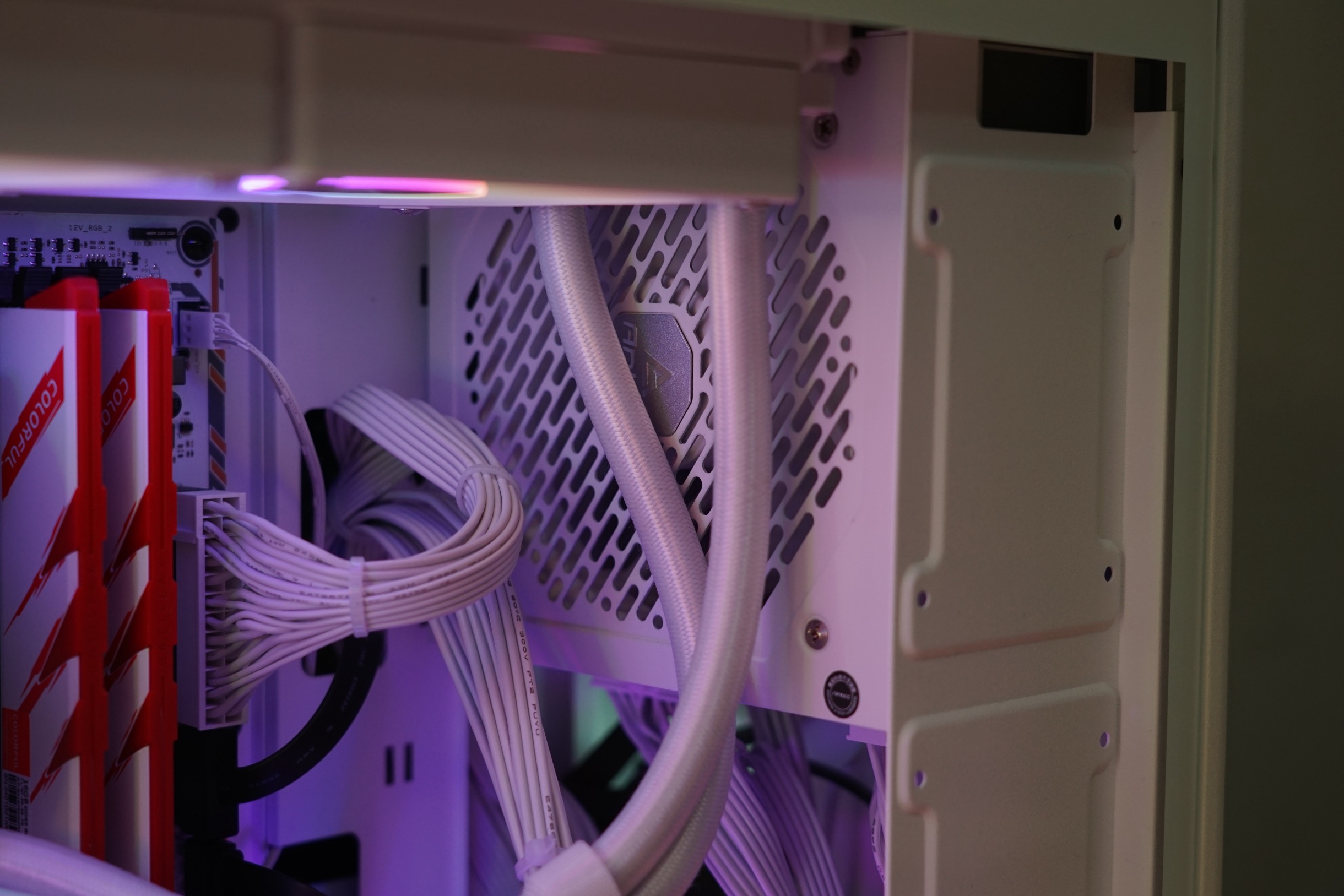 2000到3000元纯白海景房电脑配置,1800预算组装海景房电脑配置推荐