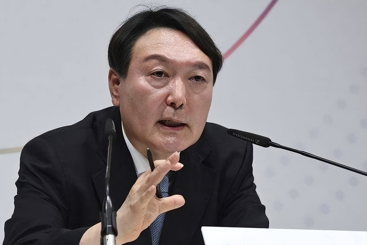 部分韩国航空公司被迫暂停飞往中国航班,尹锡悦*美亲***华反**自食苦果