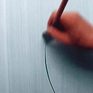 79个难得一见照片，飞机释放烟雾弹，逃票的女乘客，飞翔的蝙蝠