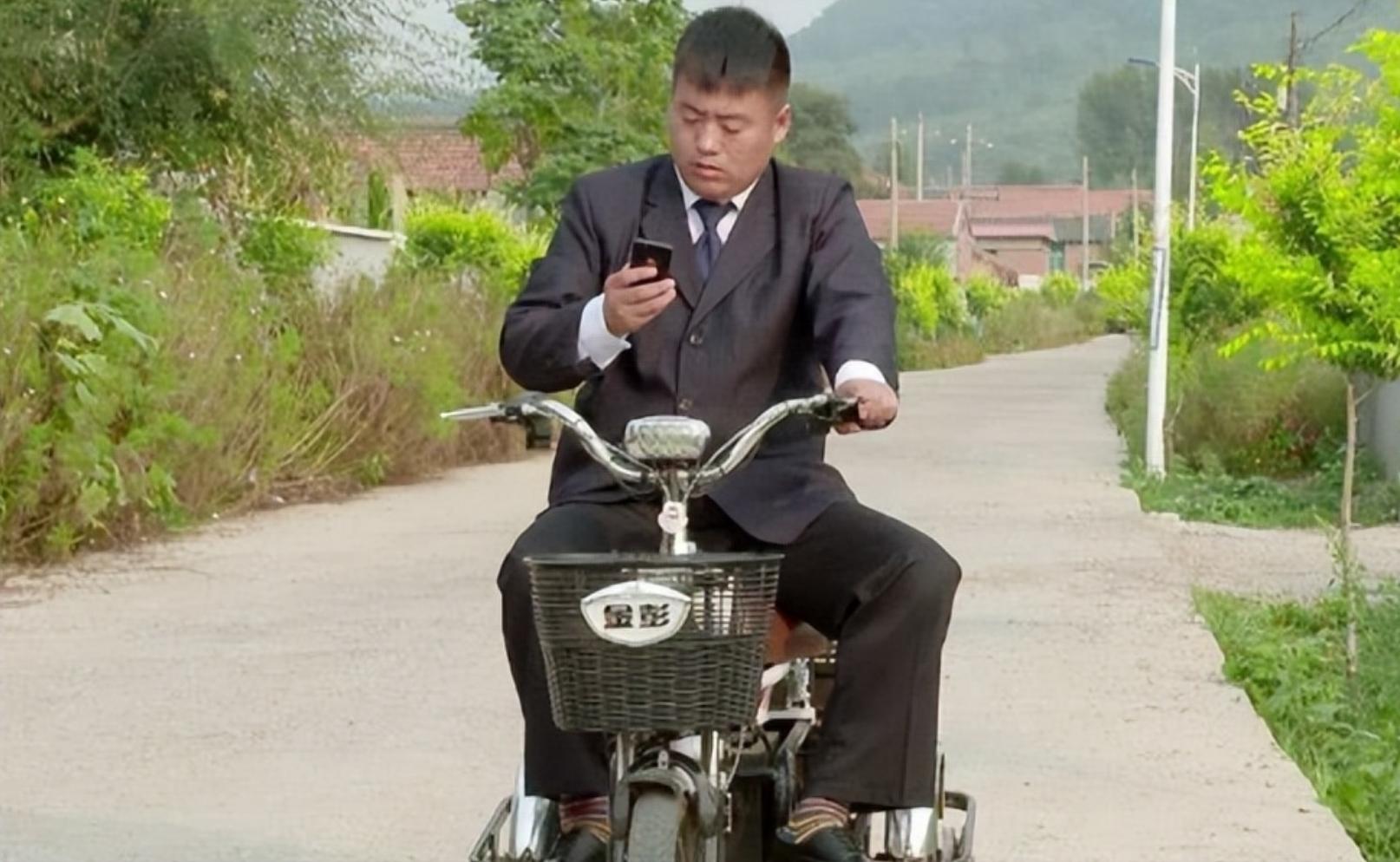 宋晓峰的全家照,宋晓峰乡村爱情生孩子