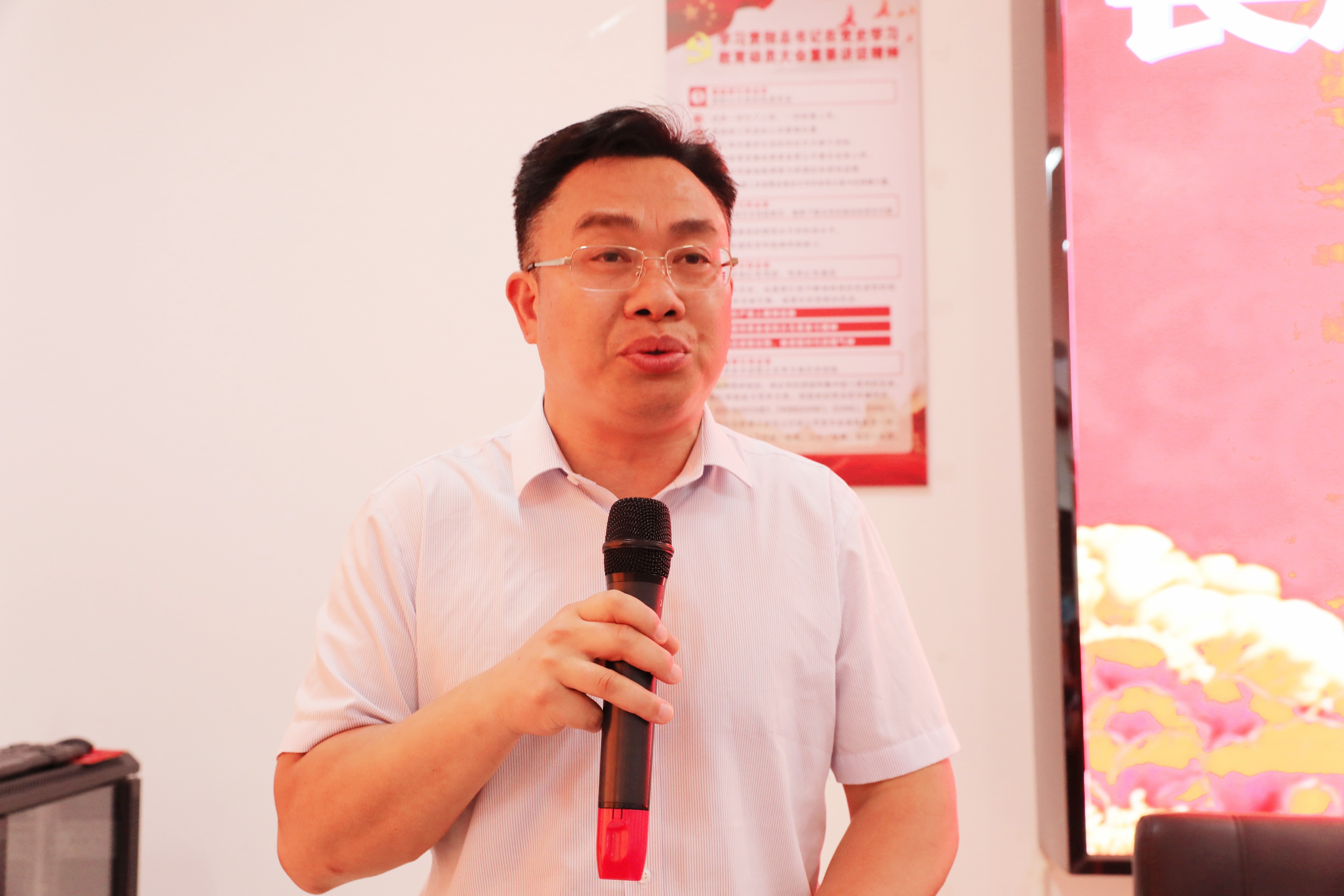 教育之光完整版,教育之光小说