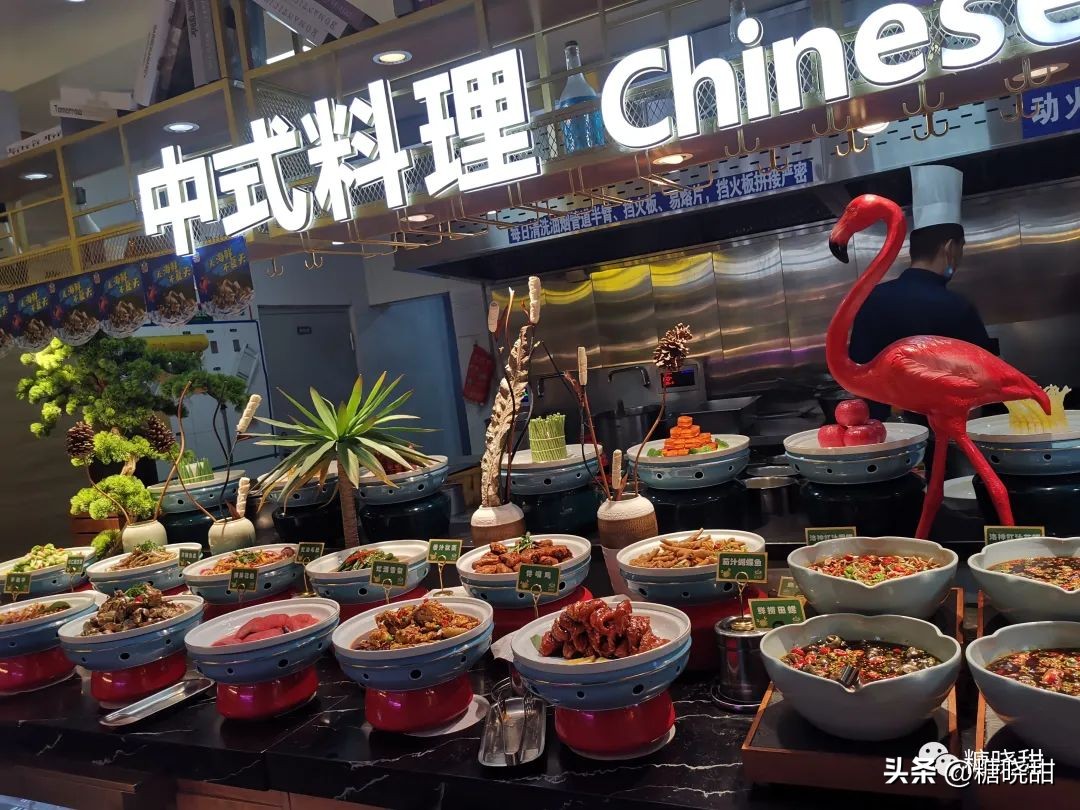 美食探店看着蒜蓉虾流口水,海鲜鲍鱼小龙虾螃蟹