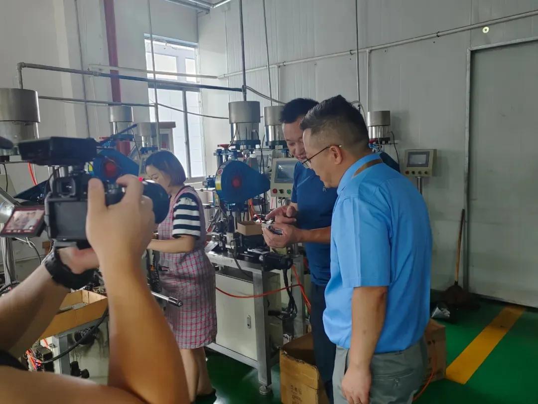 余姚最好的模具公司,余姚中空金球塑料模具有限公司