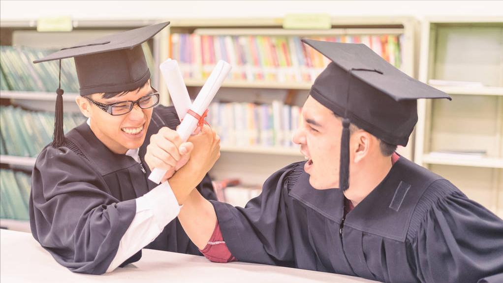 读完研究生还要读什么,研究生毕业30岁还值得去读吗