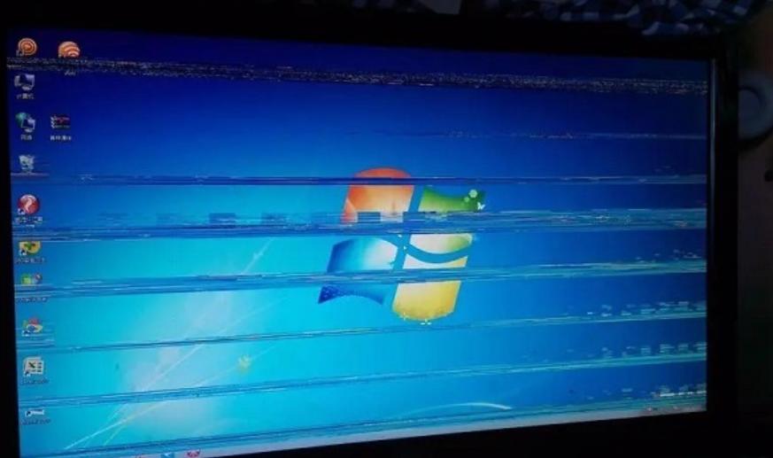 玛雅显示器突然屏幕闪烁,显示器突然出现条纹闪烁