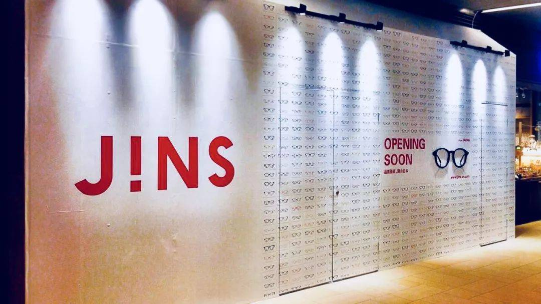 围挡广告要些什么信息,围挡是设计费还是广告费