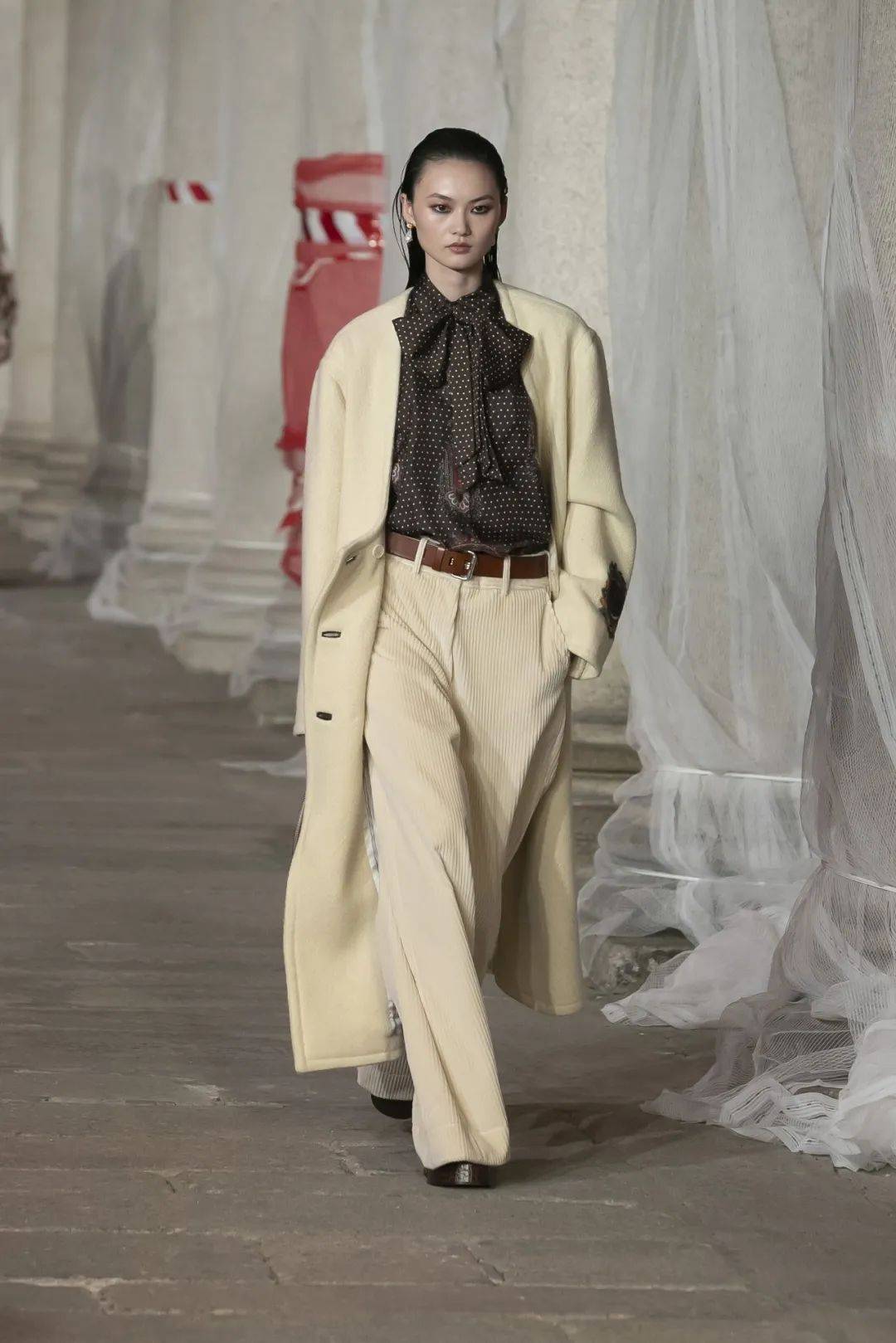 2022春夏伦敦时装周流行趋势,cmf最新活动