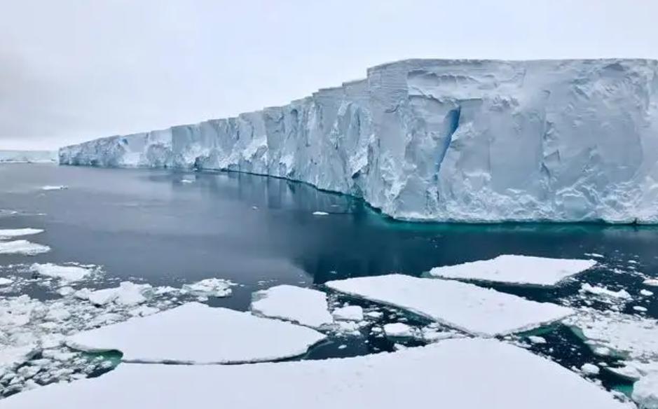 北极圈出现了38度罕见高温,北极圈温度升高到38度