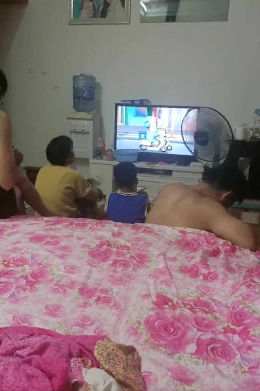 公婆舍不得用电在媳妇房间看电视,公婆赖在大儿媳妇家还整天找事