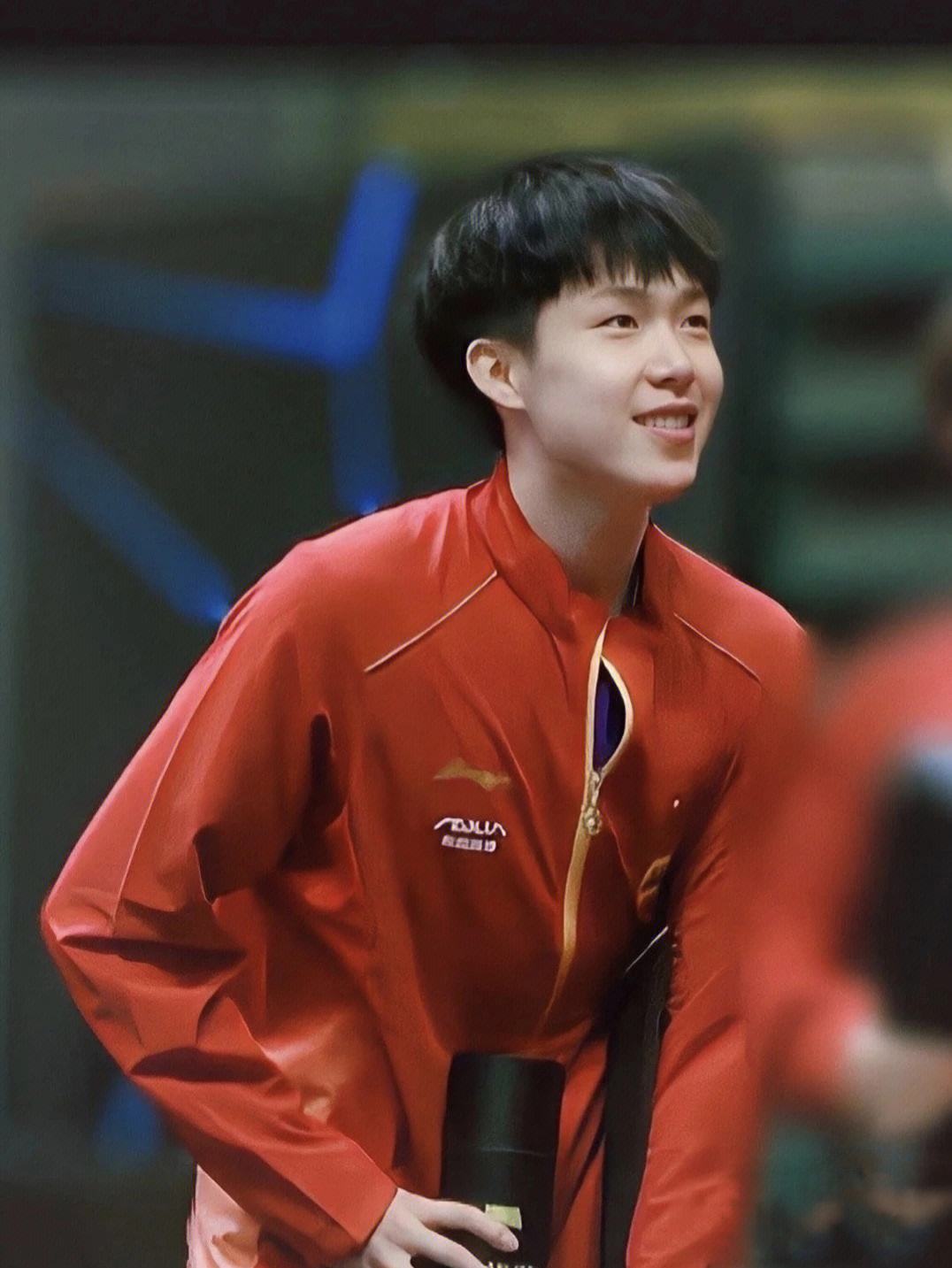 王楚钦以前谈恋爱照片,王楚钦新恋情是谁