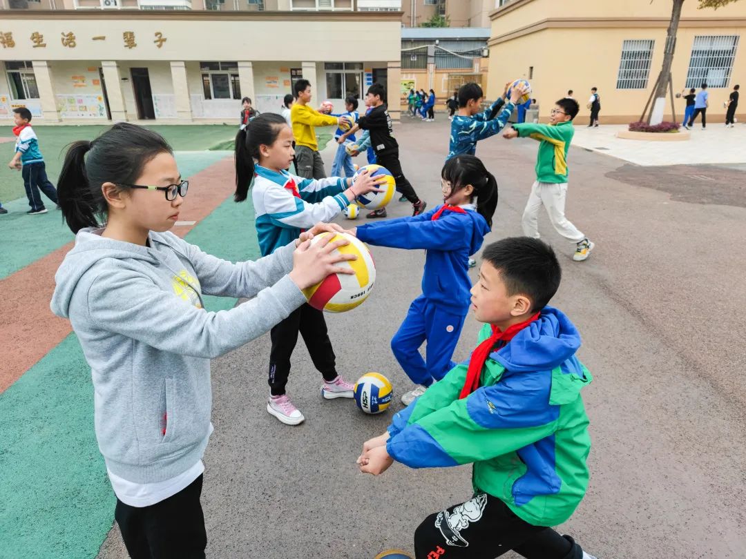 成都市双流区永安小学排球,九江市小学暑期托管