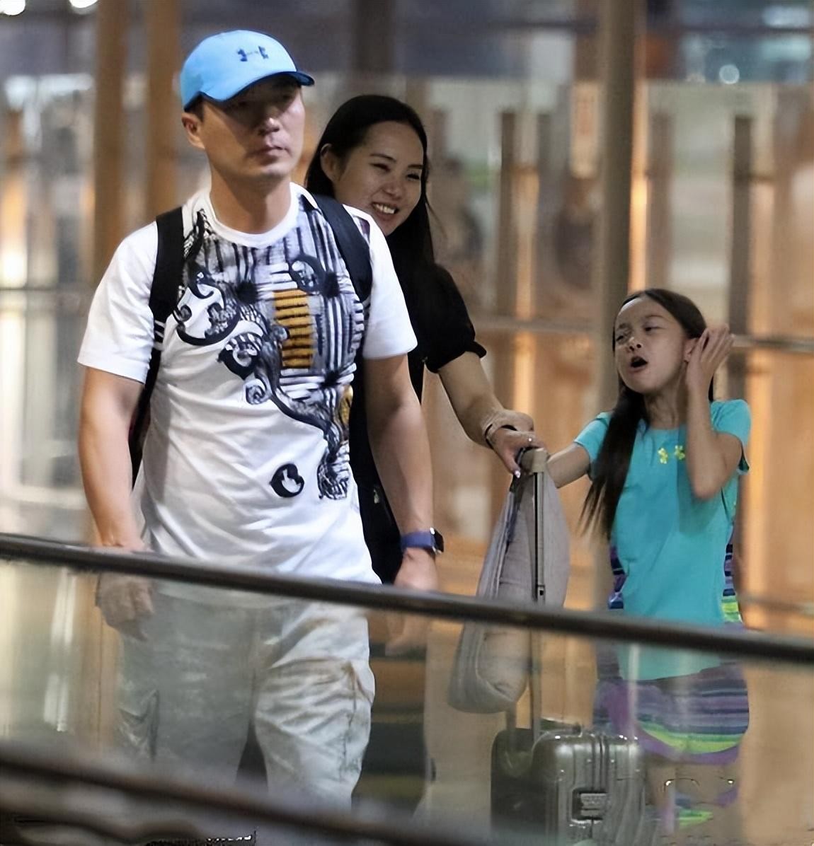 黄健翔解说罗纳尔多退役,黄健翔06年世界杯为什么辞职