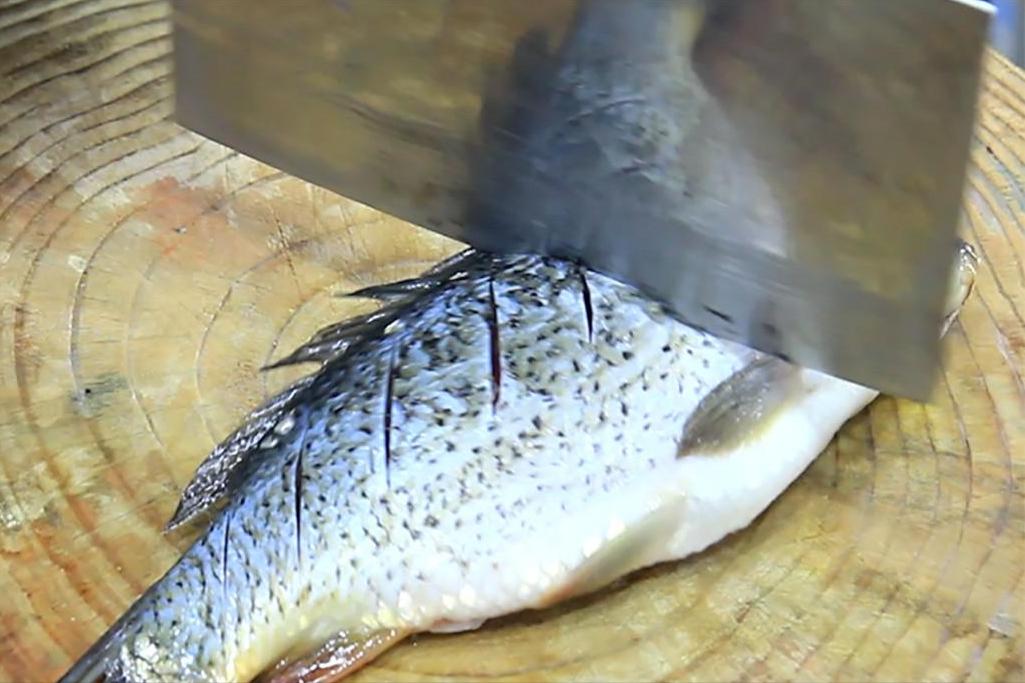 小孩子食补锌吃什么好,儿童锌过高症状吃什么食物补得快