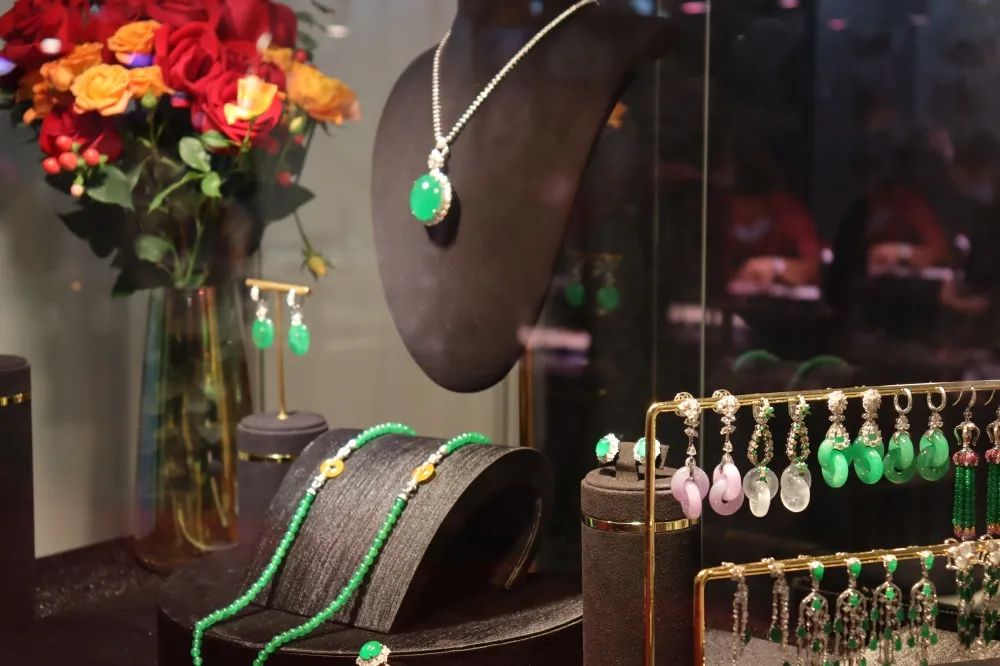 你购买的翡翠是“假噱头”还是“真实料”？搞快！赶紧来学习