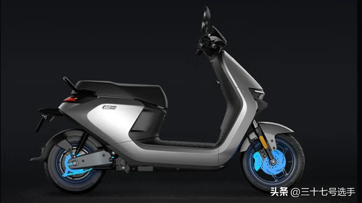 又潮又适合送外卖的踏板车,适合跑外卖的踏板一万多元