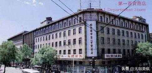 哈尔滨步行街的石头介绍,哈尔滨的石头