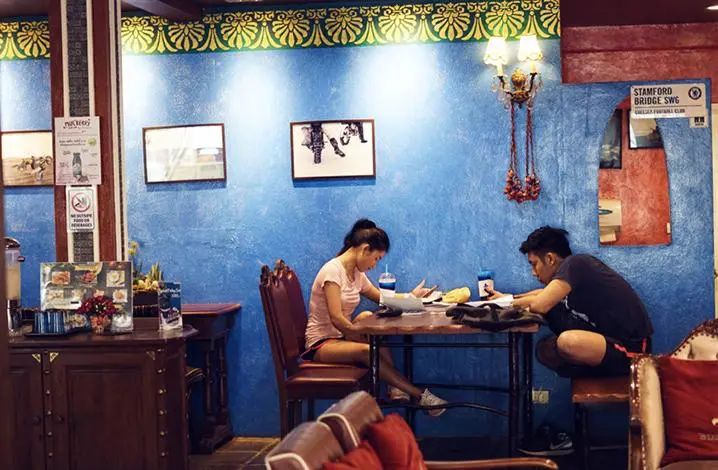 人为什么不爱吃蓝色,为什么人普遍不喜欢吃蓝色的食物