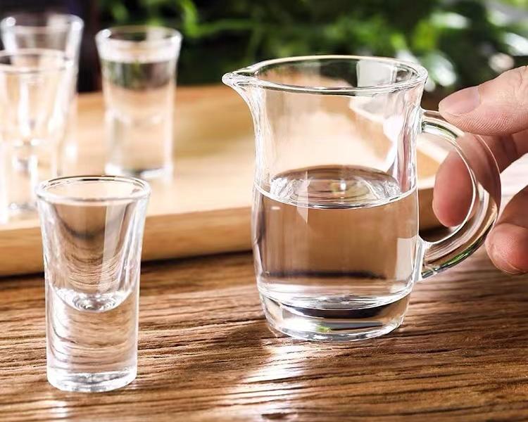 超市4款不起眼“廉价”酒,遇到别放过,都是100%纯粮,你喝过吗