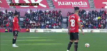 武磊2:2绝杀巴萨全场回放,武磊最不可思议的一球轰动西班牙