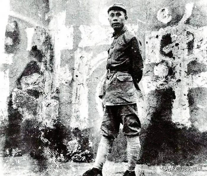 陈奇涵：革命资历堪比元帅的开国上将，毛主席称他是赣南农*运民**动的一面旗帜，大授衔时自报“中将”