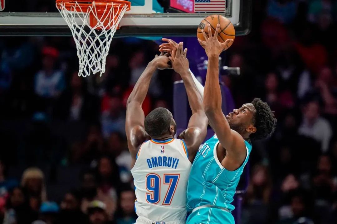 22届选秀最强中锋,22年最强中锋