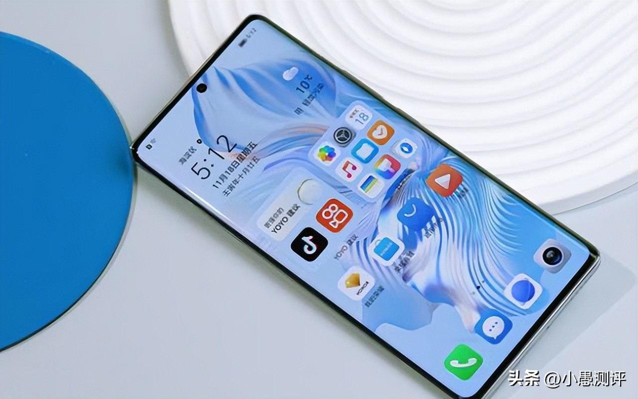 现在买手机1300左右的哪款最划算,2022年买手机可以考虑这4款