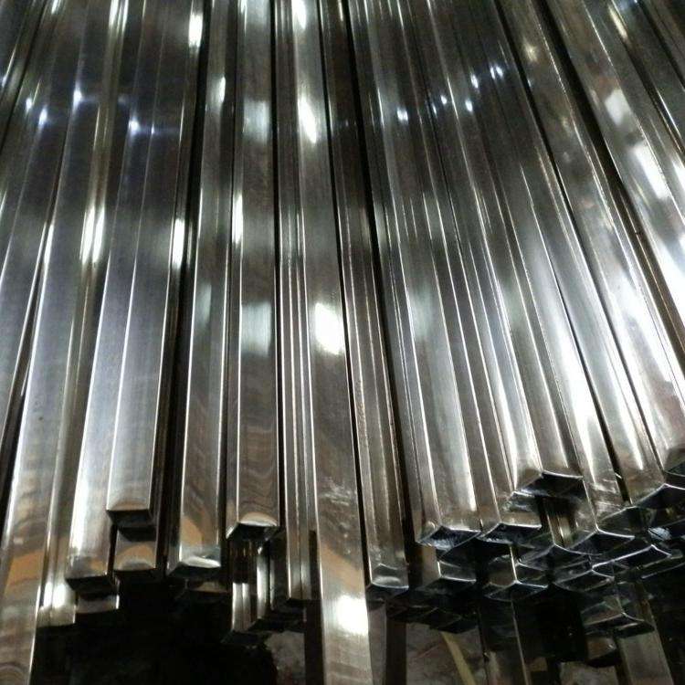 不锈钢服装展架制作视频,服装kt板展架怎么设计