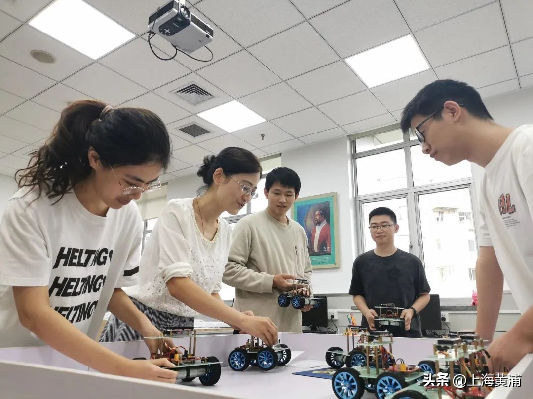 了不起的黄浦青年，奋斗正当时