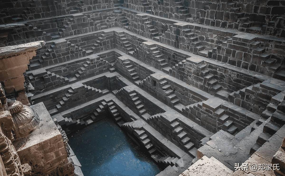 日军兽行照片:当着父亲的面玷污他女儿,临走还残忍割下妻子乳房