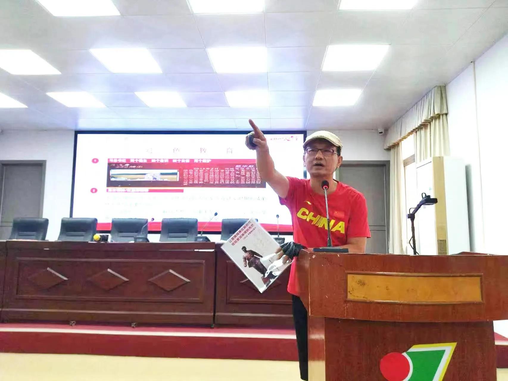 弘扬志愿精神争做时代先锋宣传,弘扬体育精神争做时代模范