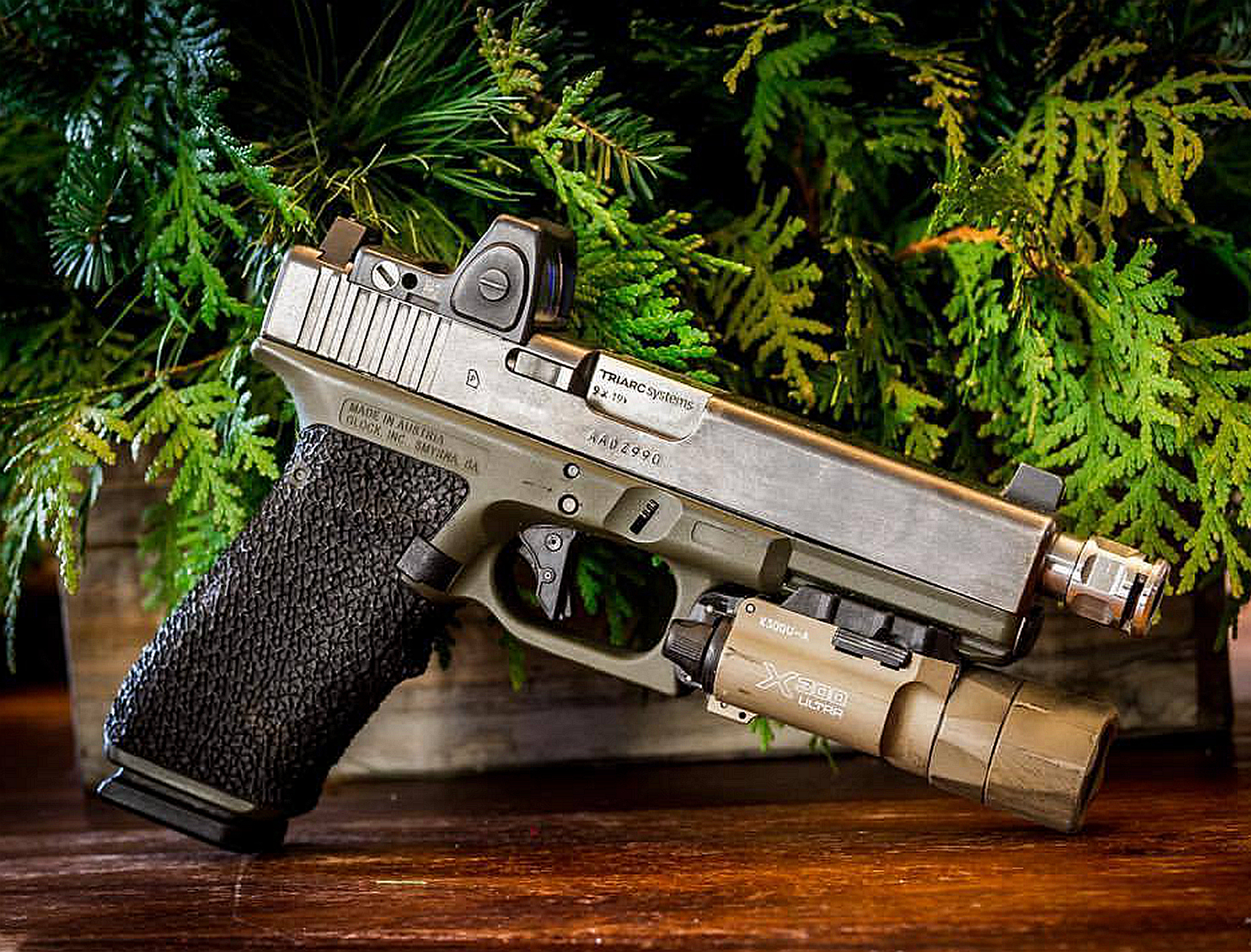 “北极狐”雇佣兵的20种轻*器武**，都是世界最顶尖的枪支