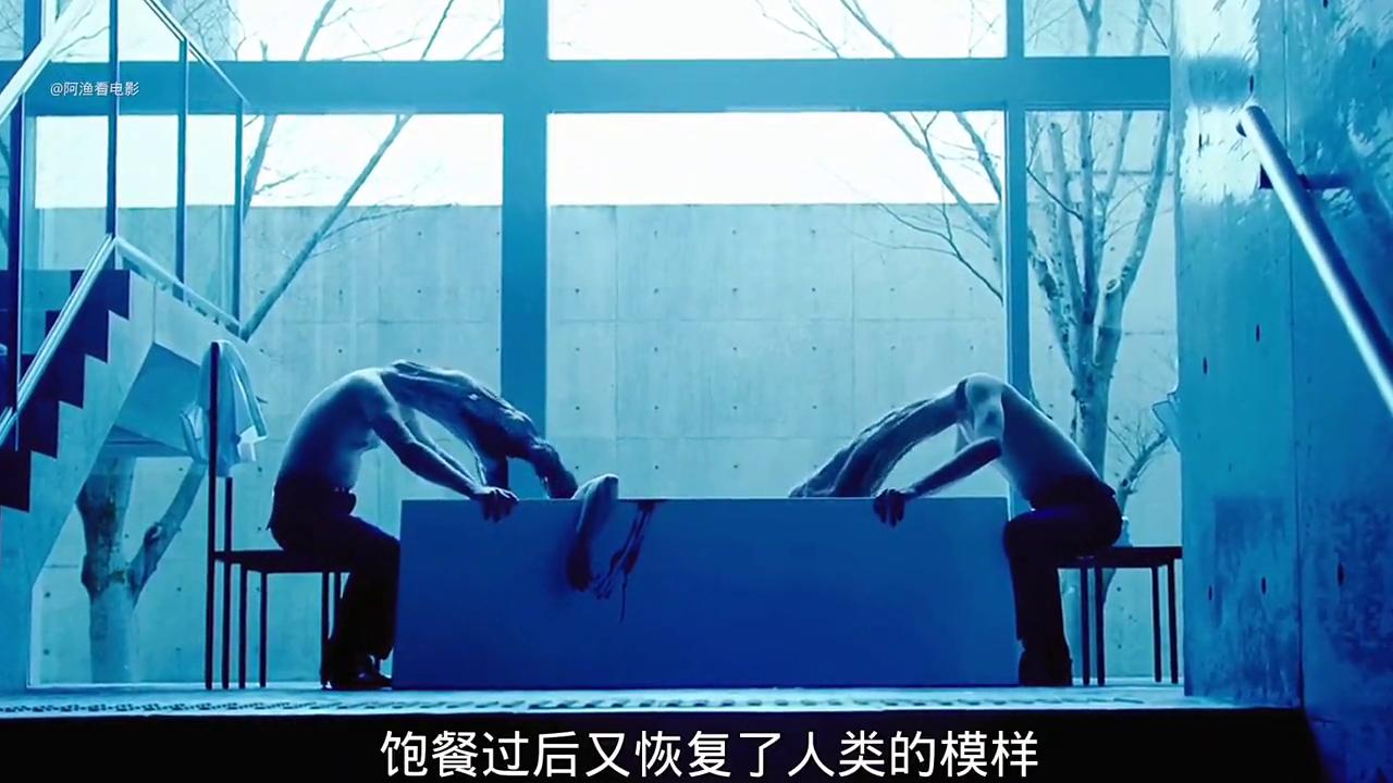 寄生虫控制人类的大脑,人类被寄生兽控制