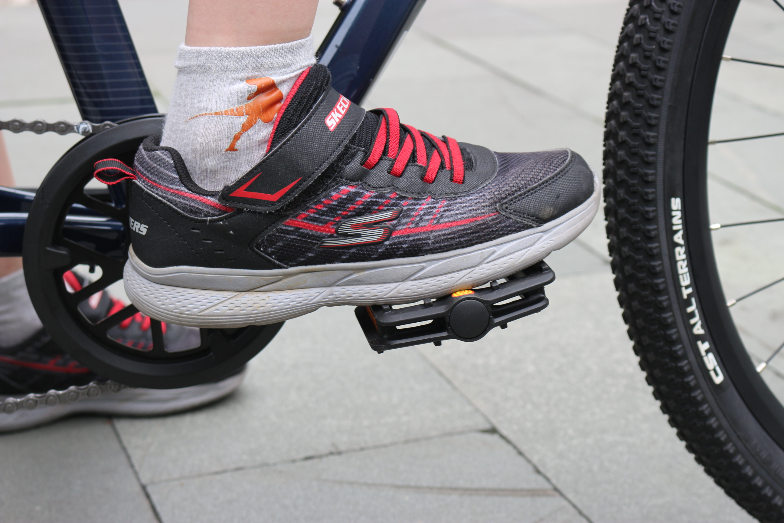 9号儿童自行车碟刹,儿童自行车9-12岁初学碟刹