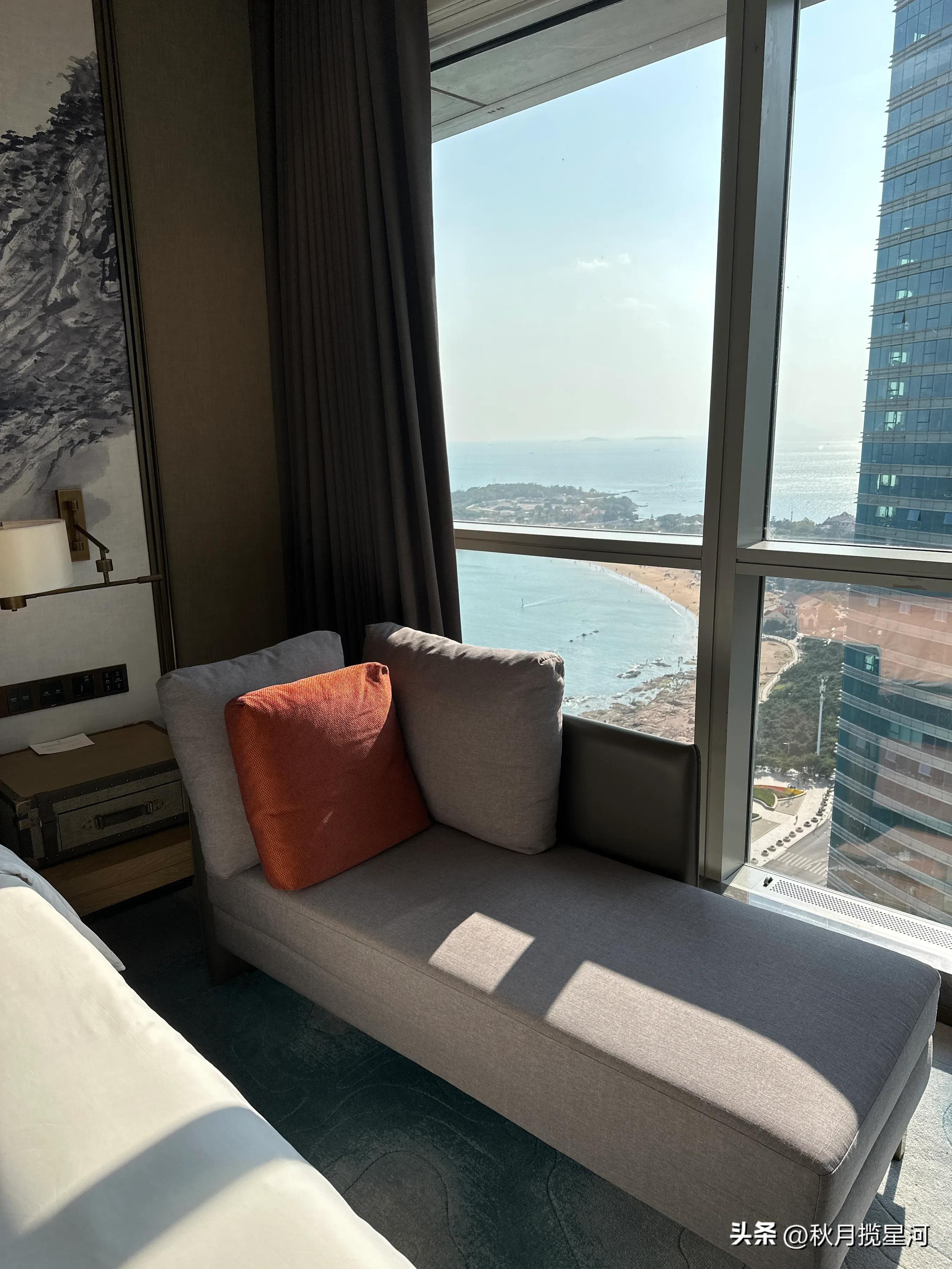 女儿出嫁妈妈穿什么衣服好看,女儿说妈妈穿好看句子