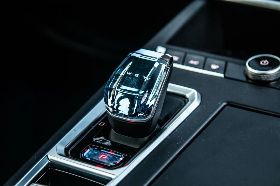 玛奇朵是插电混动版吗,玛奇朵插混版油耗