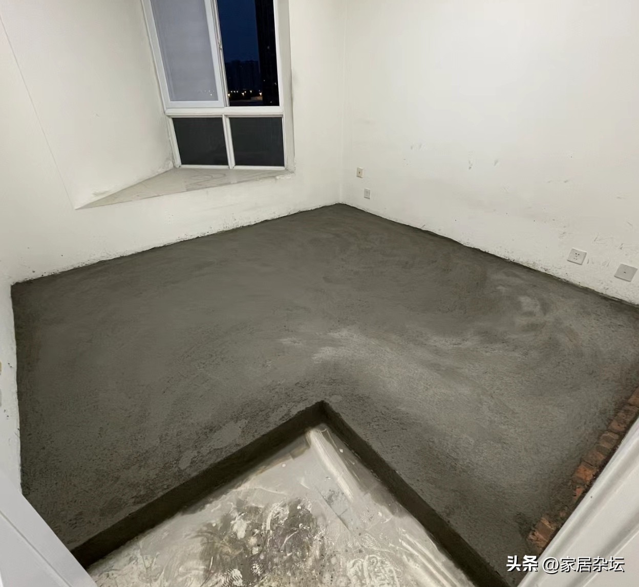 卧室小不能放床头柜怎么设计,卧室不做床如何设计好看