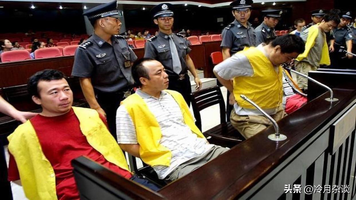 广州黑老大身背30多项罪名,广州黑老大获刑18年