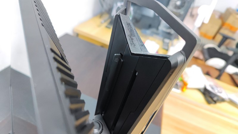 技嘉aorusad27qd电竞显示器,技嘉aorusfi27q评测