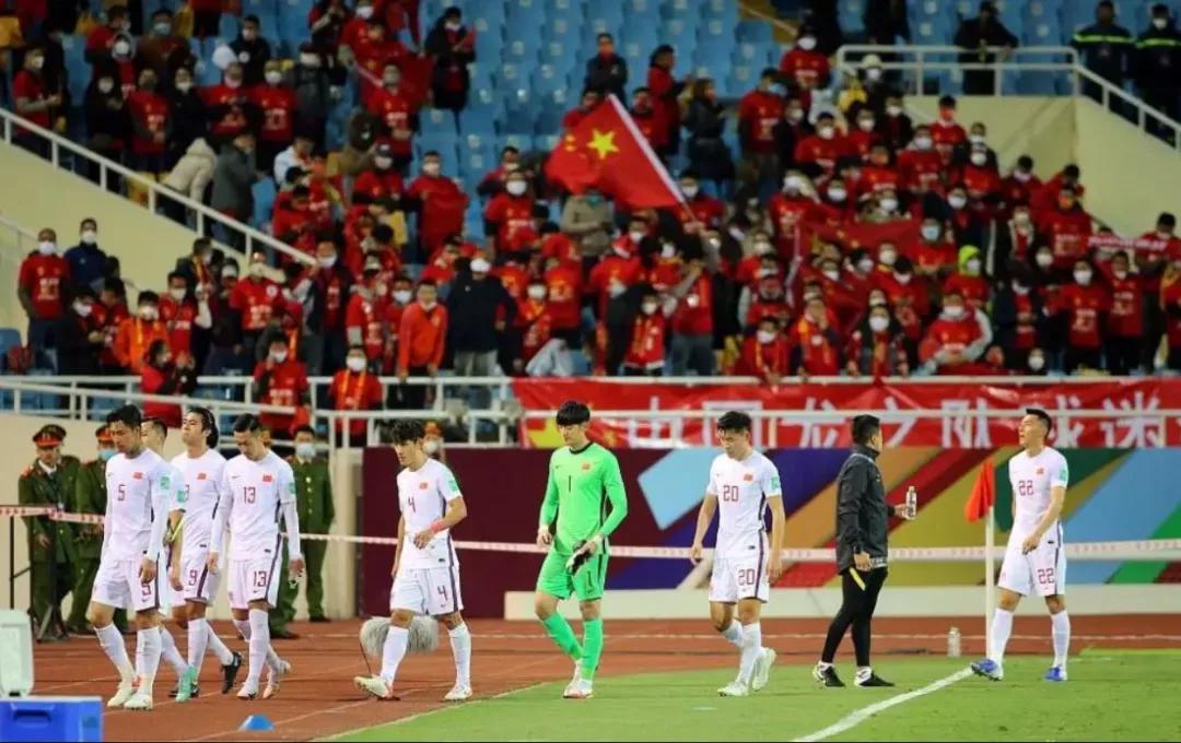 2019男足2-3女足,女足和男足比赛3:0