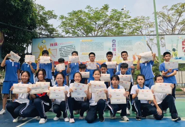 罗湖外语学校罗外高中部是公办吗,深圳市罗外高中学校