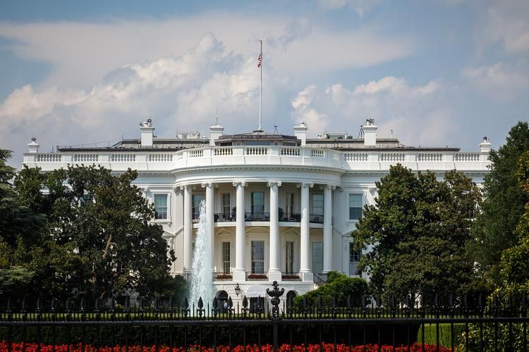 中国不接电话，还给美国划红线与英国“亲热”