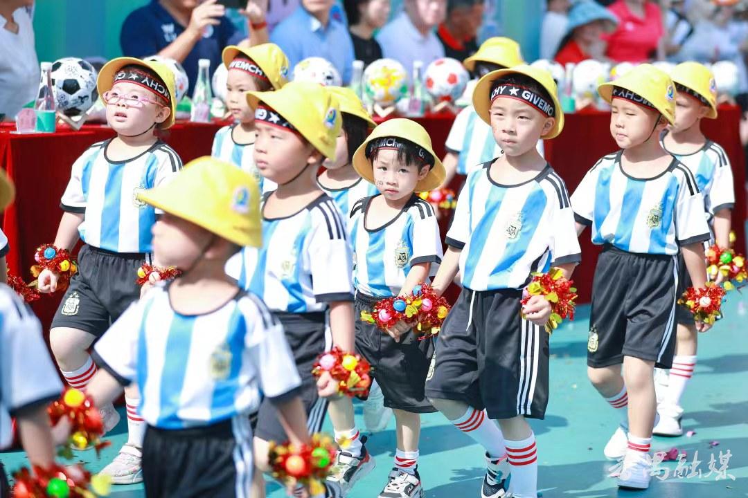 杩界悆鏀鹃姊︽兂,杩界悆閫愭ⅵ