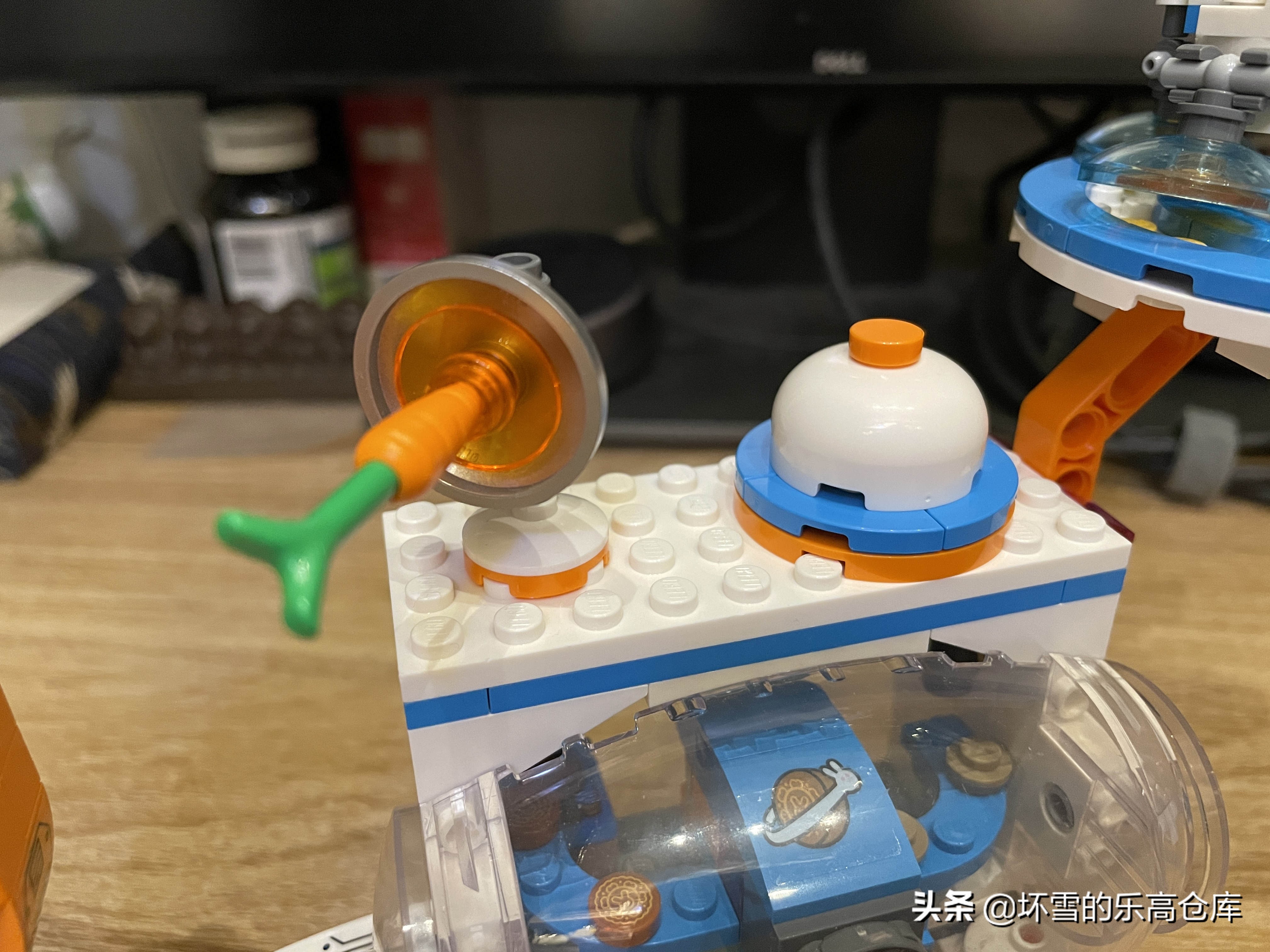 美女主播直播带货惹风波：乐高80032嫦娥的月饼工厂评测